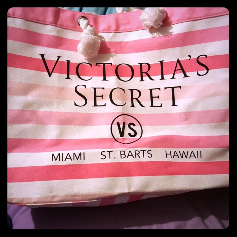 Victoria's Secret beach tote